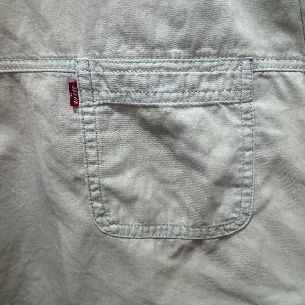 Levi's White Washed Denim Blouse - Picture 4 of 10